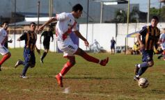 Foto de la galería: Mitre se quedó con el primer capítulo de la final