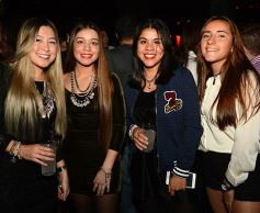 Foto de la galería: Noche de sábado en Cristóbal