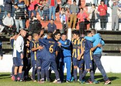 Foto de la galería: Mitre derrotó a Guaraní y demostró por qué es el mejor de la Liga posadeña