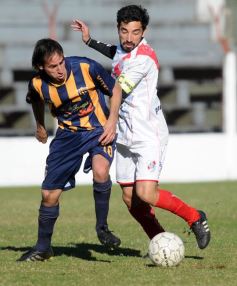Foto de la galería: Mitre derrotó a Guaraní y demostró por qué es el mejor de la Liga posadeña