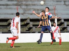 Foto de la galería: Mitre derrotó a Guaraní y demostró por qué es el mejor de la Liga posadeña