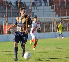 Foto de la galería: Mitre derrotó a Guaraní y demostró por qué es el mejor de la Liga posadeña