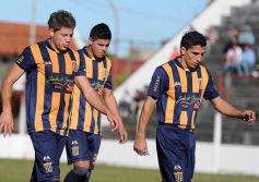 Foto de la galería: Mitre derrotó a Guaraní y demostró por qué es el mejor de la Liga posadeña