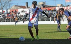 Foto de la galería: Mitre derrotó a Guaraní y demostró por qué es el mejor de la Liga posadeña