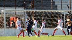 Foto de la galería: Mitre derrotó a Guaraní y demostró por qué es el mejor de la Liga posadeña