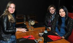 Foto de la galería: Noche de amigos en Itakua