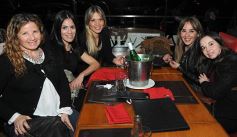 Foto de la galería: Noche de amigos en Itakua