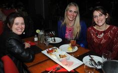 Foto de la galería: Noche de amigos en Itakua