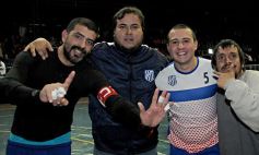 Foto de la galería: Itapúa, campeón de futsal, tras derrotar a Lencería Julieta