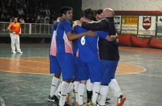 Foto de la galería: Itapúa, campeón de futsal, tras derrotar a Lencería Julieta