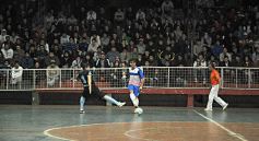 Foto de la galería: Itapúa, campeón de futsal, tras derrotar a Lencería Julieta