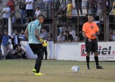 Foto de la galería: Por penales, Crucero se quedó con el primer duelo ante Guaraní