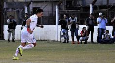 Foto de la galería: Por penales, Crucero se quedó con el primer duelo ante Guaraní