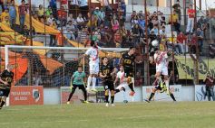 Foto de la galería: Por penales, Crucero se quedó con el primer duelo ante Guaraní