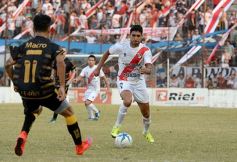 Foto de la galería: Por penales, Crucero se quedó con el primer duelo ante Guaraní