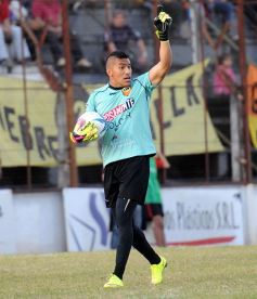 Foto de la galería: Por penales, Crucero se quedó con el primer duelo ante Guaraní