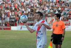 Foto de la galería: Por penales, Crucero se quedó con el primer duelo ante Guaraní