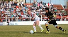 Foto de la galería: Por penales, Crucero se quedó con el primer duelo ante Guaraní