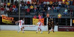 Foto de la galería: Por penales, Crucero se quedó con el primer duelo ante Guaraní
