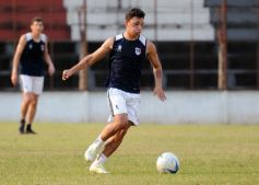 Foto de la galería: Guaraní sigue su puesta a punto: goleó a Madariaga de Paso de los Libres