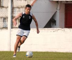 Foto de la galería: Guaraní sigue su puesta a punto: goleó a Madariaga de Paso de los Libres