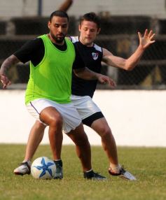 Foto de la galería: Guaraní sigue su puesta a punto: goleó a Madariaga de Paso de los Libres