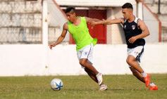 Foto de la galería: Guaraní sigue su puesta a punto: goleó a Madariaga de Paso de los Libres