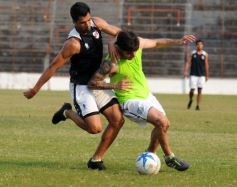 Foto de la galería: Guaraní sigue su puesta a punto: goleó a Madariaga de Paso de los Libres