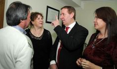 Foto de la galería: Natalia y Cristian inauguraron su estudio jurídico en Posadas