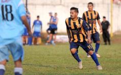 Foto de la galería: Mitre empató 0 a 0 en su debut en el Federal B