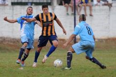 Foto de la galería: Mitre empató 0 a 0 en su debut en el Federal B