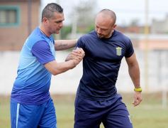 Foto de la galería: Mitre empató 0 a 0 en su debut en el Federal B