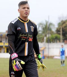 Foto de la galería: Mitre empató 0 a 0 en su debut en el Federal B