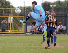 Foto de la galería: Mitre empató 0 a 0 en su debut en el Federal B
