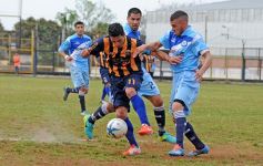Foto de la galería: Mitre empató 0 a 0 en su debut en el Federal B