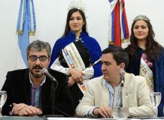 Foto de la galería: Presentaron la grilla de la edición 2016 de la Fiesta del Inmigrante