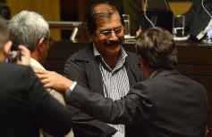 Foto de la galería: La Legislatura aprobó intervención de la Municipalidad de Arroyo del Medio