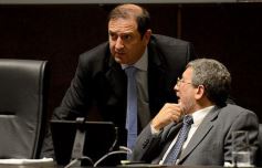 Foto de la galería: La Legislatura aprobó intervención de la Municipalidad de Arroyo del Medio