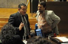 Foto de la galería: La Legislatura aprobó intervención de la Municipalidad de Arroyo del Medio