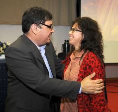 Foto de la galería: Marcelo Galeano presentó su libro "La Puerta Azul"