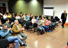 Foto de la galería: Marcelo Galeano presentó su libro "La Puerta Azul"