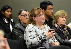 Foto de la galería: Marcelo Galeano presentó su libro "La Puerta Azul"