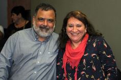 Foto de la galería: Marcelo Galeano presentó su libro "La Puerta Azul"