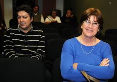 Foto de la galería: Marcelo Galeano presentó su libro "La Puerta Azul"