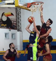 Foto de la galería: Tokio se quedó con el clásico ante Mitre