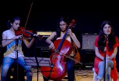 Foto de la galería: Imperdible set acústico de los Grillitos