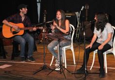 Foto de la galería: Imperdible set acústico de los Grillitos