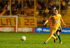 Foto de la galería: Crucero arrancó el torneo con garra y corazón