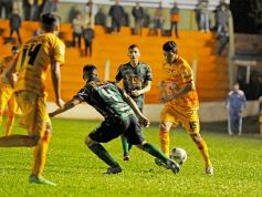 Foto de la galería: Crucero arrancó el torneo con garra y corazón