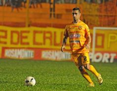 Foto de la galería: Crucero arrancó el torneo con garra y corazón